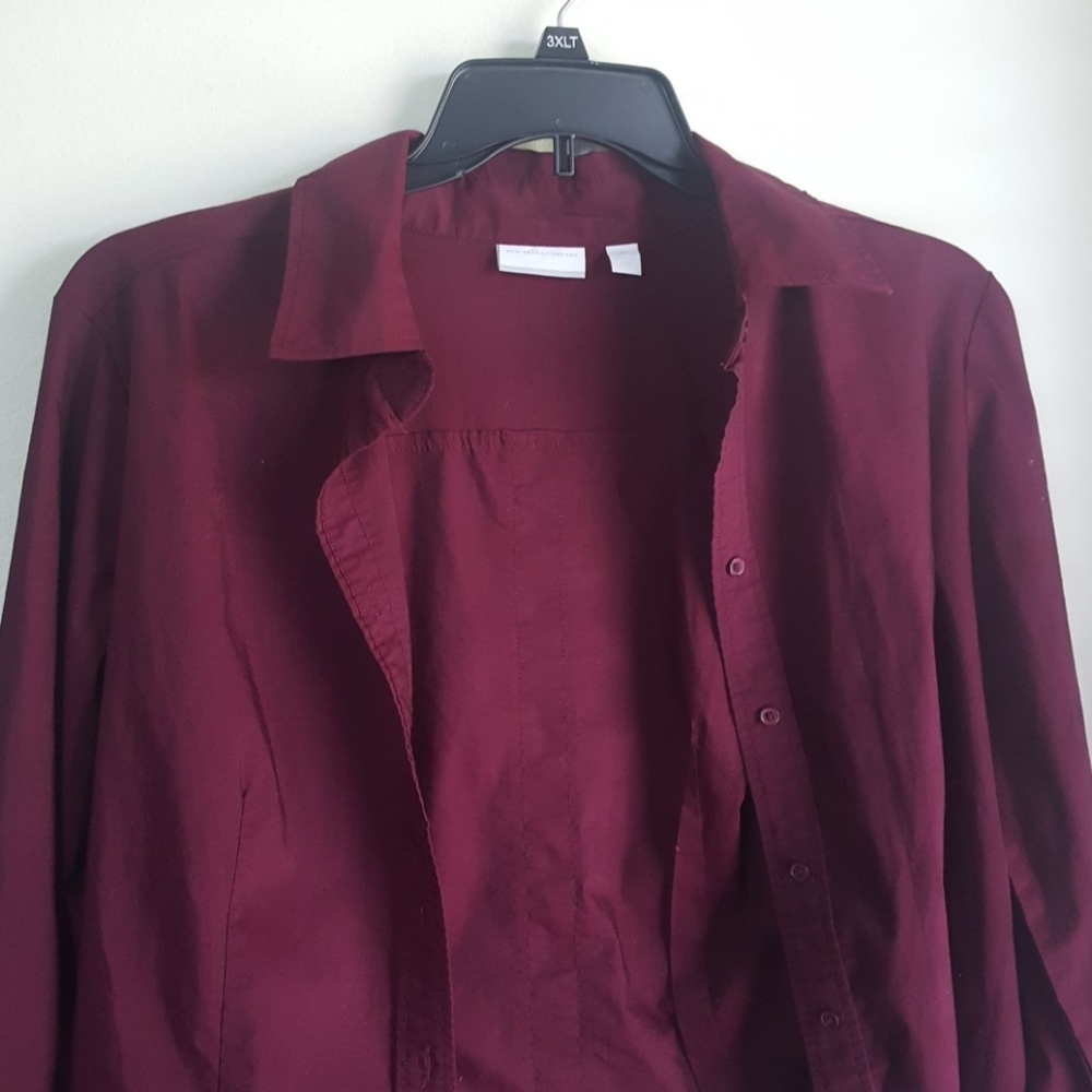Women's long sleeve button down shirt